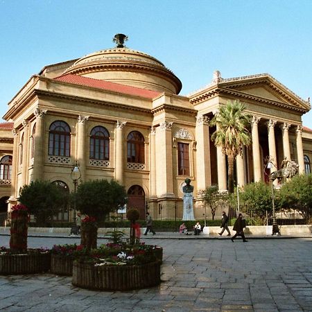 Holiday Palermo Exterior foto